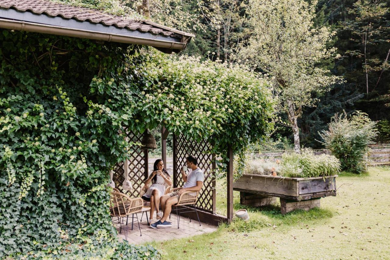 אונקן Naturhotel Schuetterbad מראה חיצוני תמונה