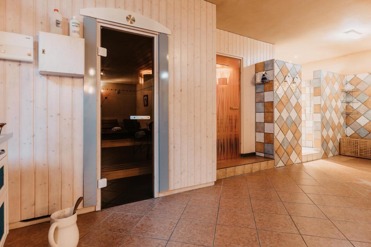 אונקן Naturhotel Schuetterbad מראה חיצוני תמונה