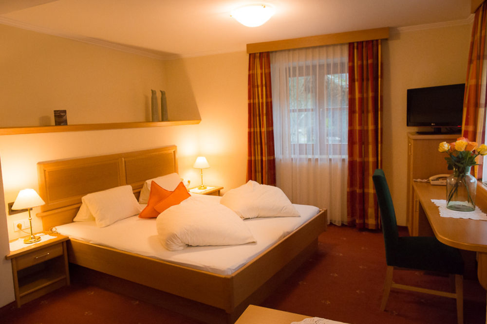 אונקן Naturhotel Schuetterbad מראה חיצוני תמונה