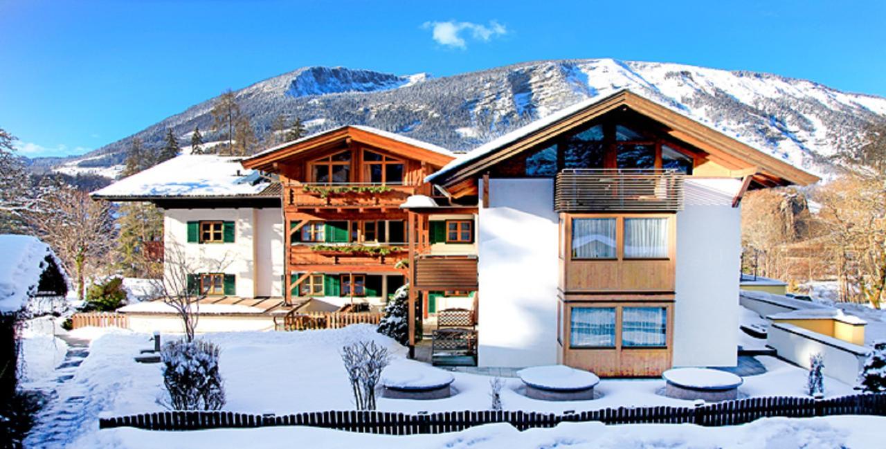 אונקן Naturhotel Schuetterbad מראה חיצוני תמונה